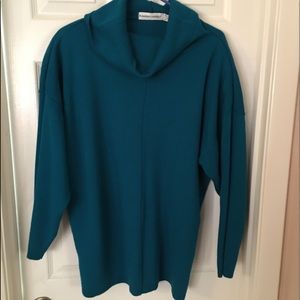 Sweater ensemble. Top and pants.